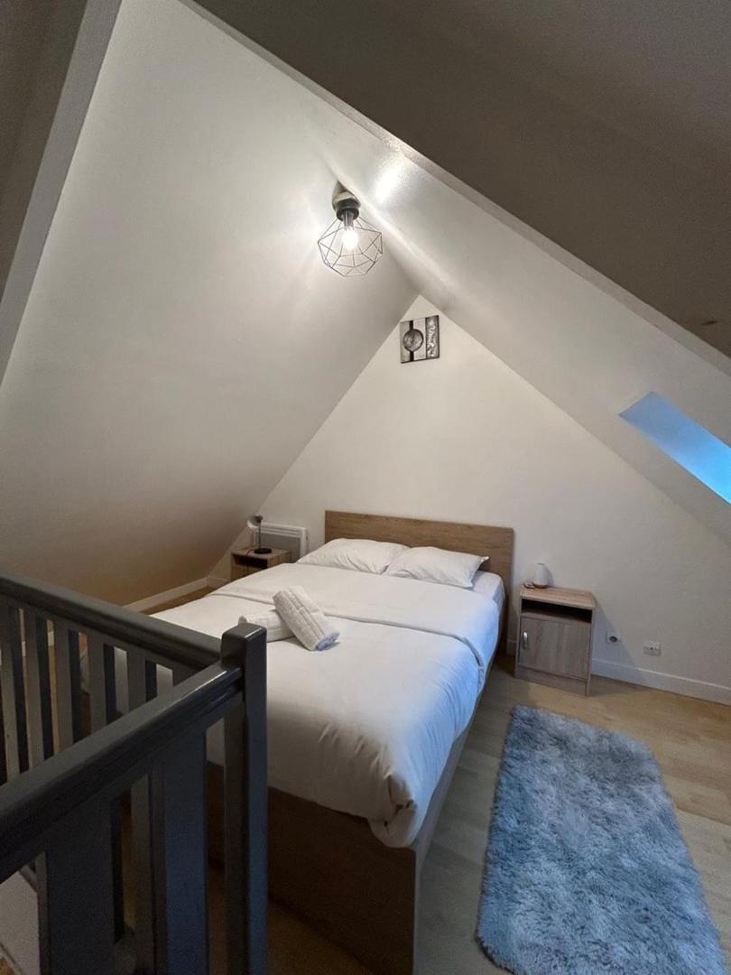 شقة La Casa Tres - Cosy In The Very Centre Port شيربوغ أون كوتننتين المظهر الخارجي الصورة
