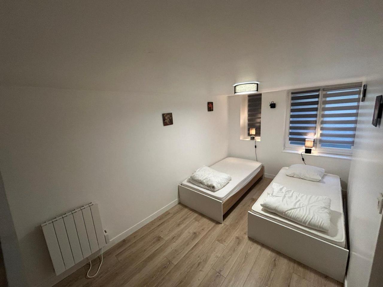 شقة La Casa Tres - Cosy In The Very Centre Port شيربوغ أون كوتننتين المظهر الخارجي الصورة